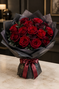 Midnight Crimson – Red Rose Bouquet in Graphite Wrap